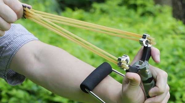 Best Hunting Slingshot Size and Portability Do Matter 